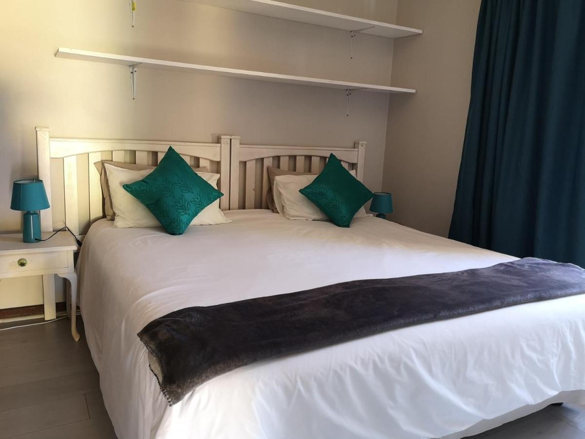 A Vue Guesthouse Somerset West Kültér fotó