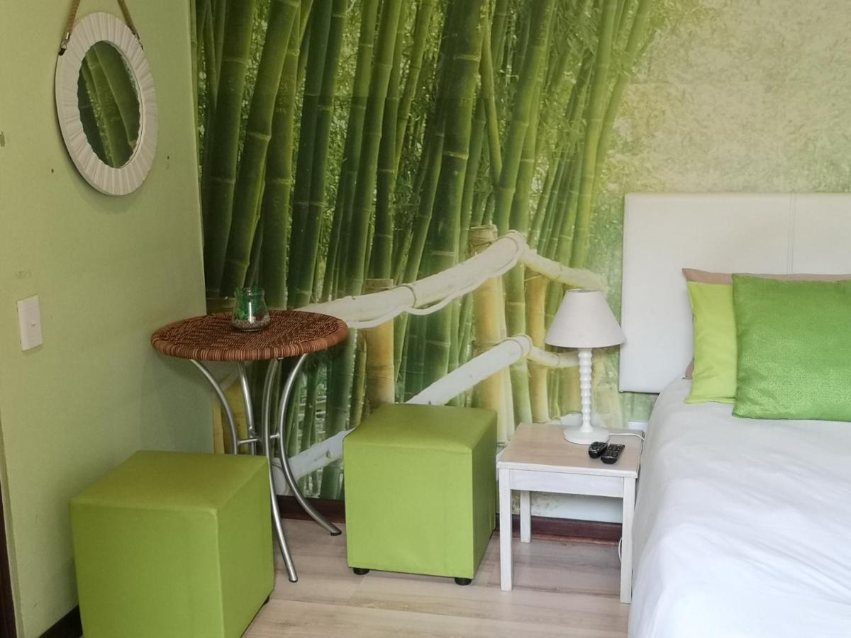 A Vue Guesthouse Somerset West Kültér fotó