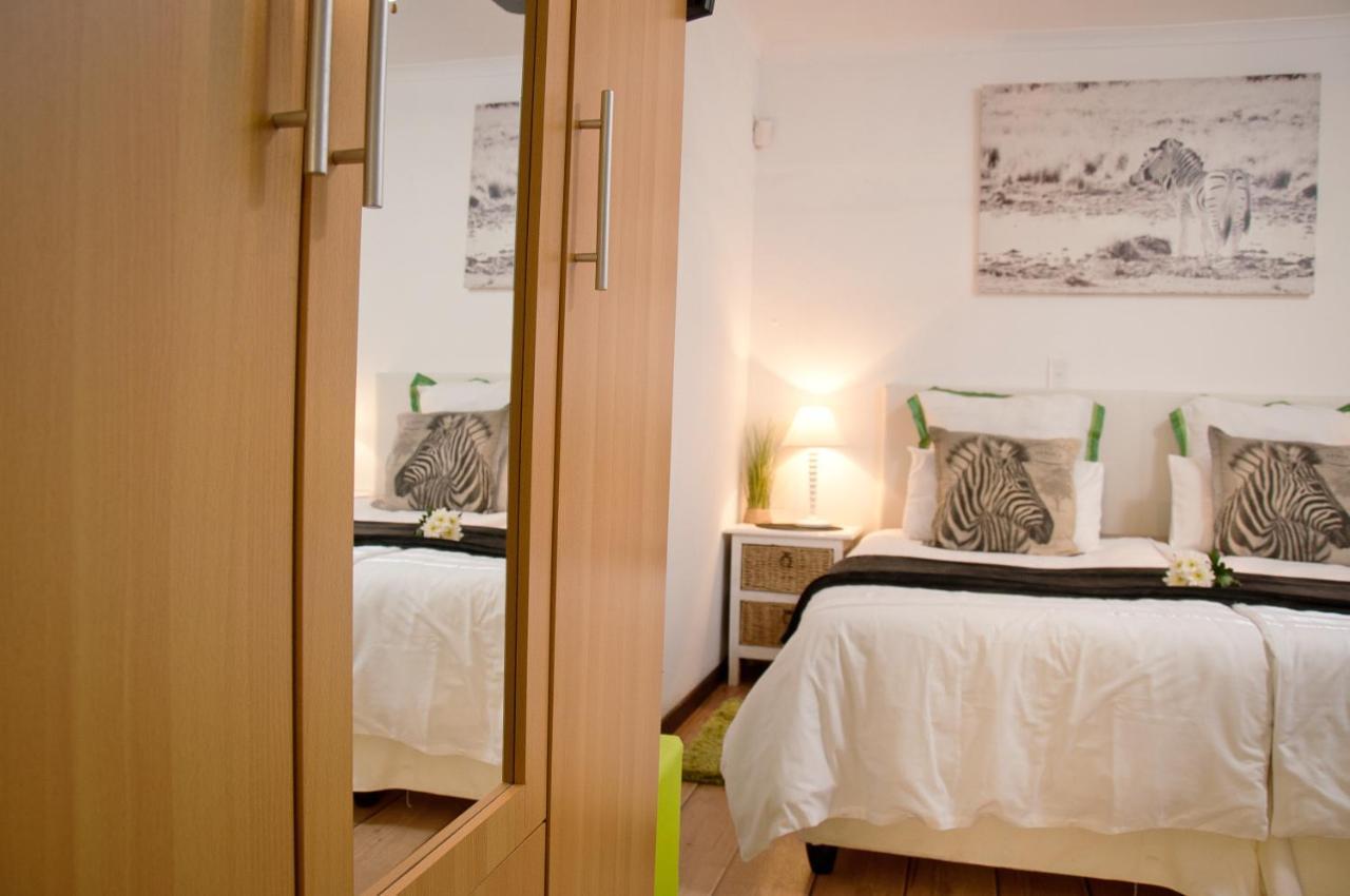 A Vue Guesthouse Somerset West Kültér fotó